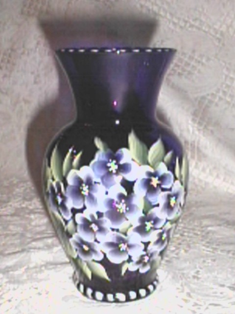cobalt blue vase sm..jpg (58522 bytes)