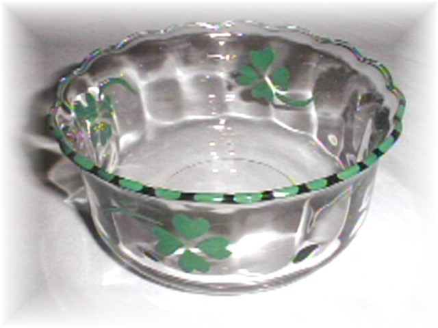 snack bowl IRISH.jpg (53737 bytes)